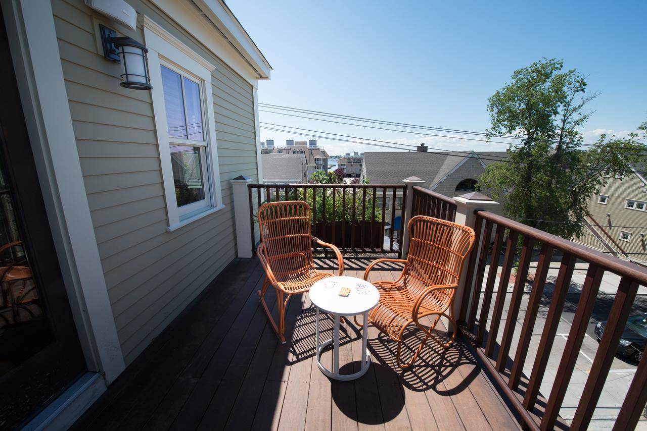 The Newport Lofts - 548 Thames Street Apartment Exterior photo